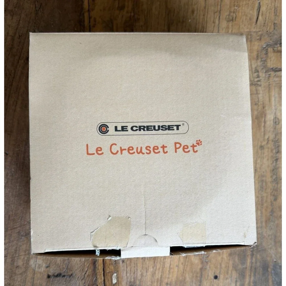 Le Creuset Stoneware Medium Feeding Bowl Pet Collection 18cm 450ml Pale Rose NEW